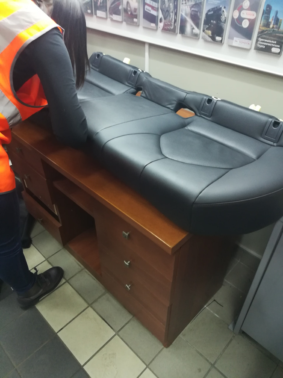 Тойота гарантия на лакокрасочное покрытие автомобиля. Смотреть фото Тойота гарантия на лакокрасочное покрытие автомобиля. Смотреть картинку Тойота гарантия на лакокрасочное покрытие автомобиля. Картинка про Тойота гарантия на лакокрасочное покрытие автомобиля. Фото Тойота гарантия на лакокрасочное покрытие автомобиля