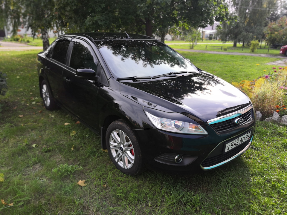 Форд черным цветом. Форд фокус 2 Black Panther. Panther Black Ford Focus 2. Panther Black Metallic Форд фокус. Panther Black металлик Ford.