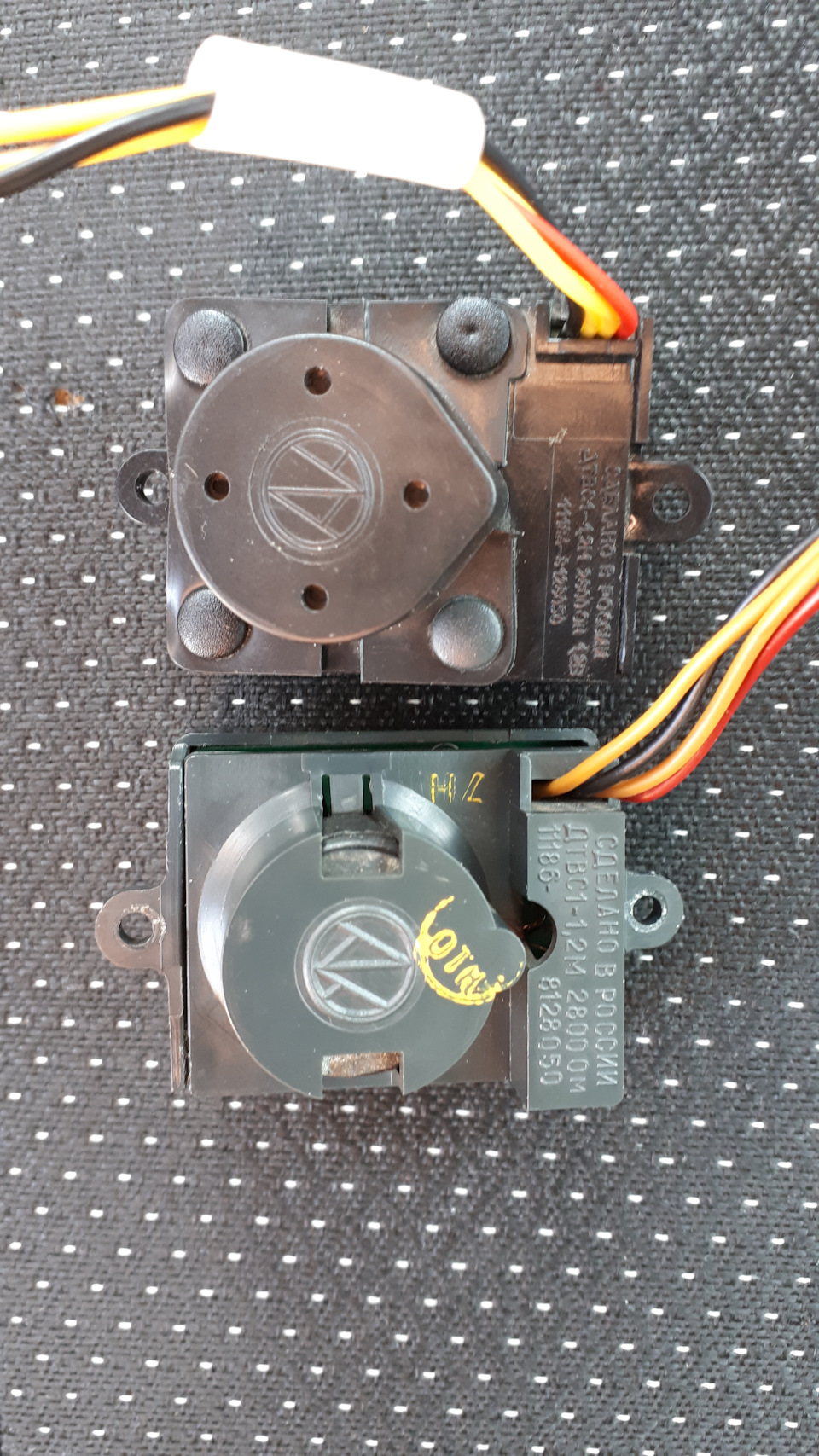 Датчик температуры салона — Lada Приора седан, 1,6 л, 2008 года ...