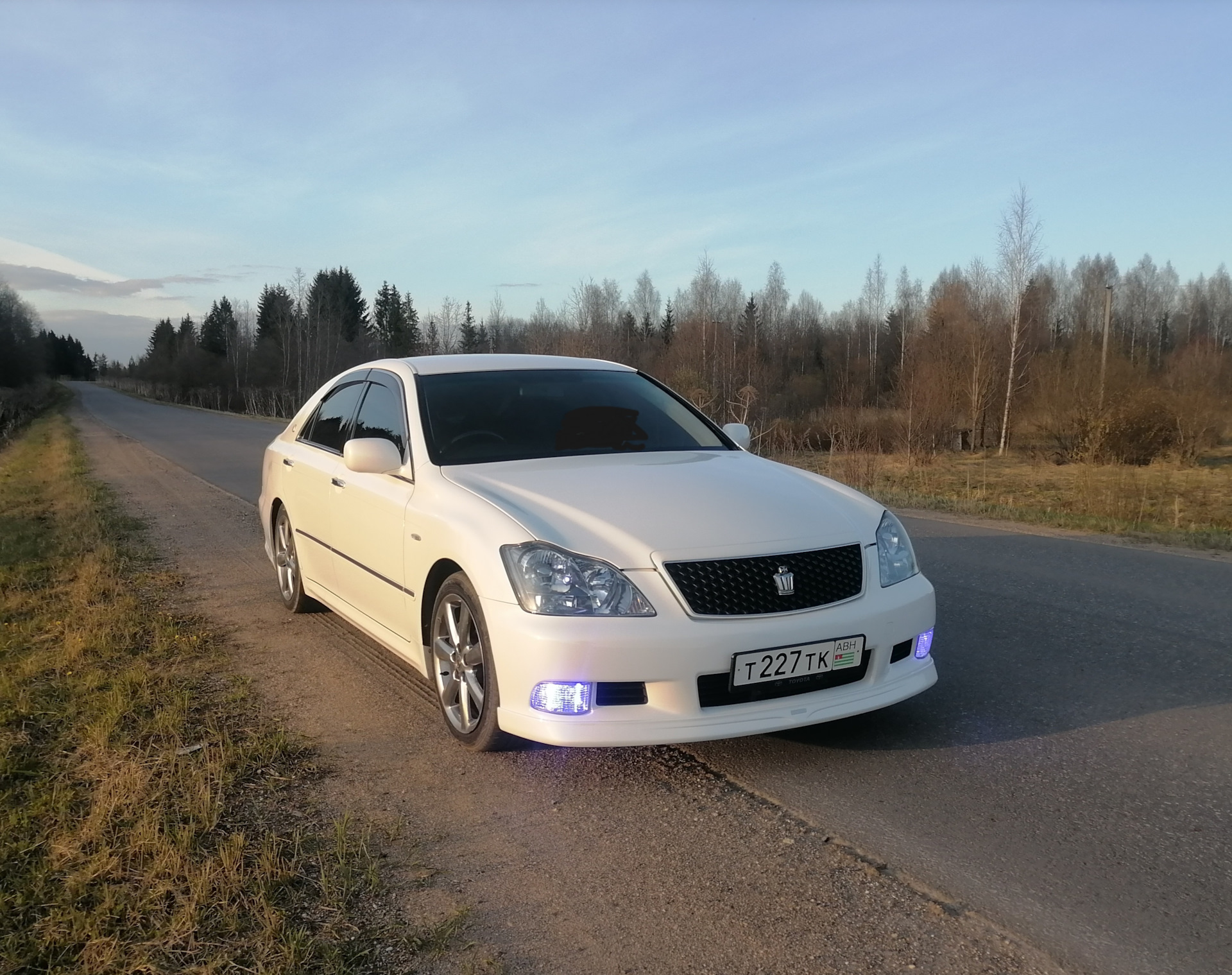 Toyota Crown athlete 3 5