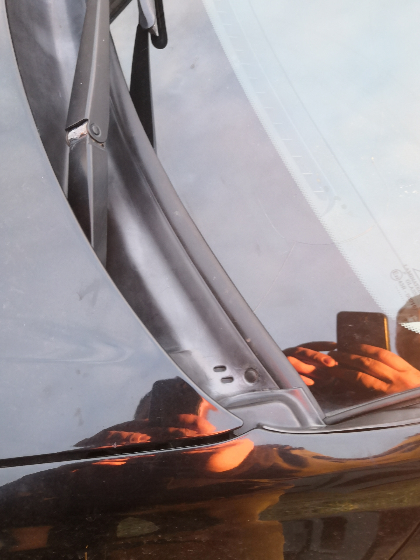 Установка новой уплотнительной резинки на жабо! — Subaru Legacy (BL/BP ...