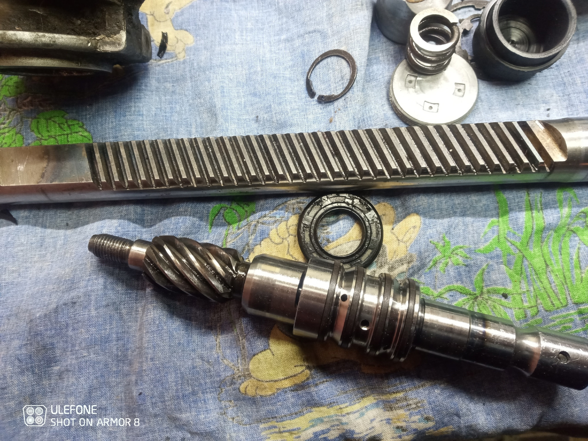 Разбор рейки Ч.2. — Ford Focus I Hatchback, 1,8 л., 1998 года | поломка ...