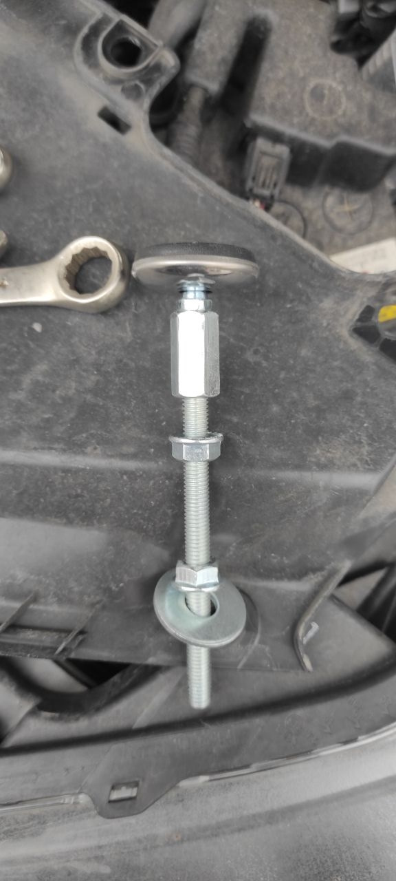 Распорки для бампера, убрал провис — Honda Vezel (1G), 1,5 л, 2015 года ...