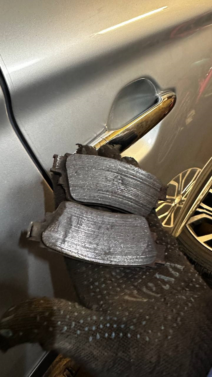 Замена задних колодок и видео как развести задние колодки с электронным ...