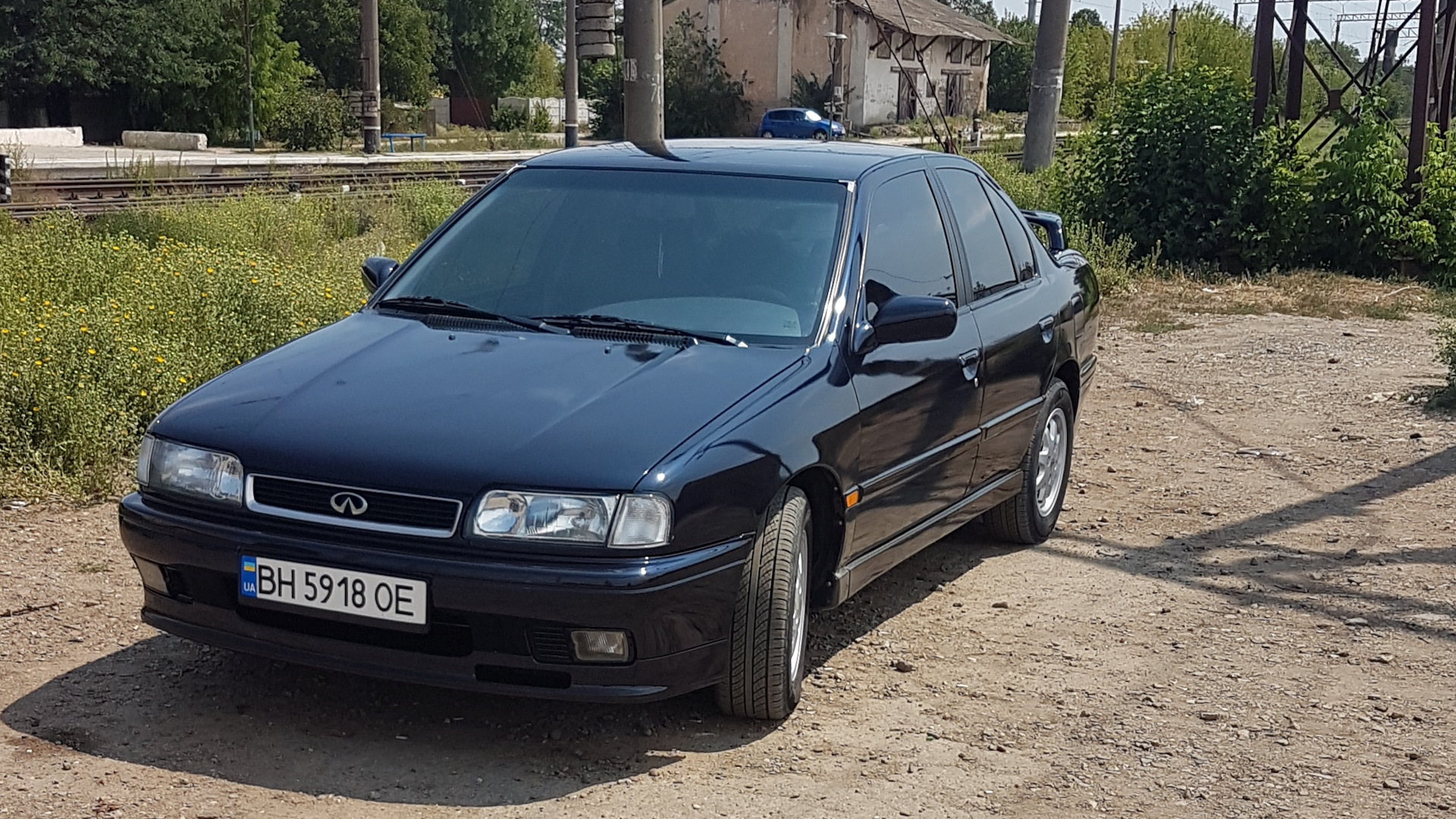 nissan infiniti g20