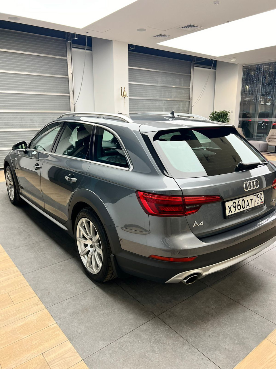 Купил красавчика и вступил в клуб владельцев сараев! — Audi A4 Allroad  (B9), 2 л, 2017 года | покупка машины | DRIVE2