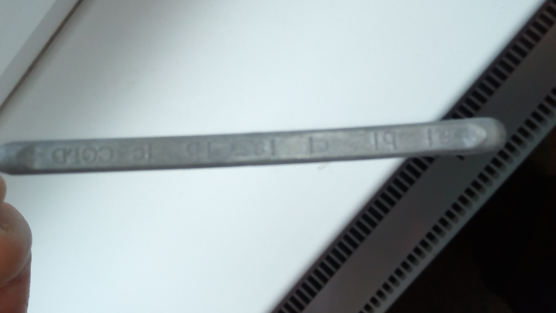 Уровень масла в вариаторе чери тигго. Щуп CVT 019chb1502150. Щуп на вариатор для чери Тигго 3. Щуп CVT Chery Tiggo 4. Щуп вариатора Chery Tiggo 3.