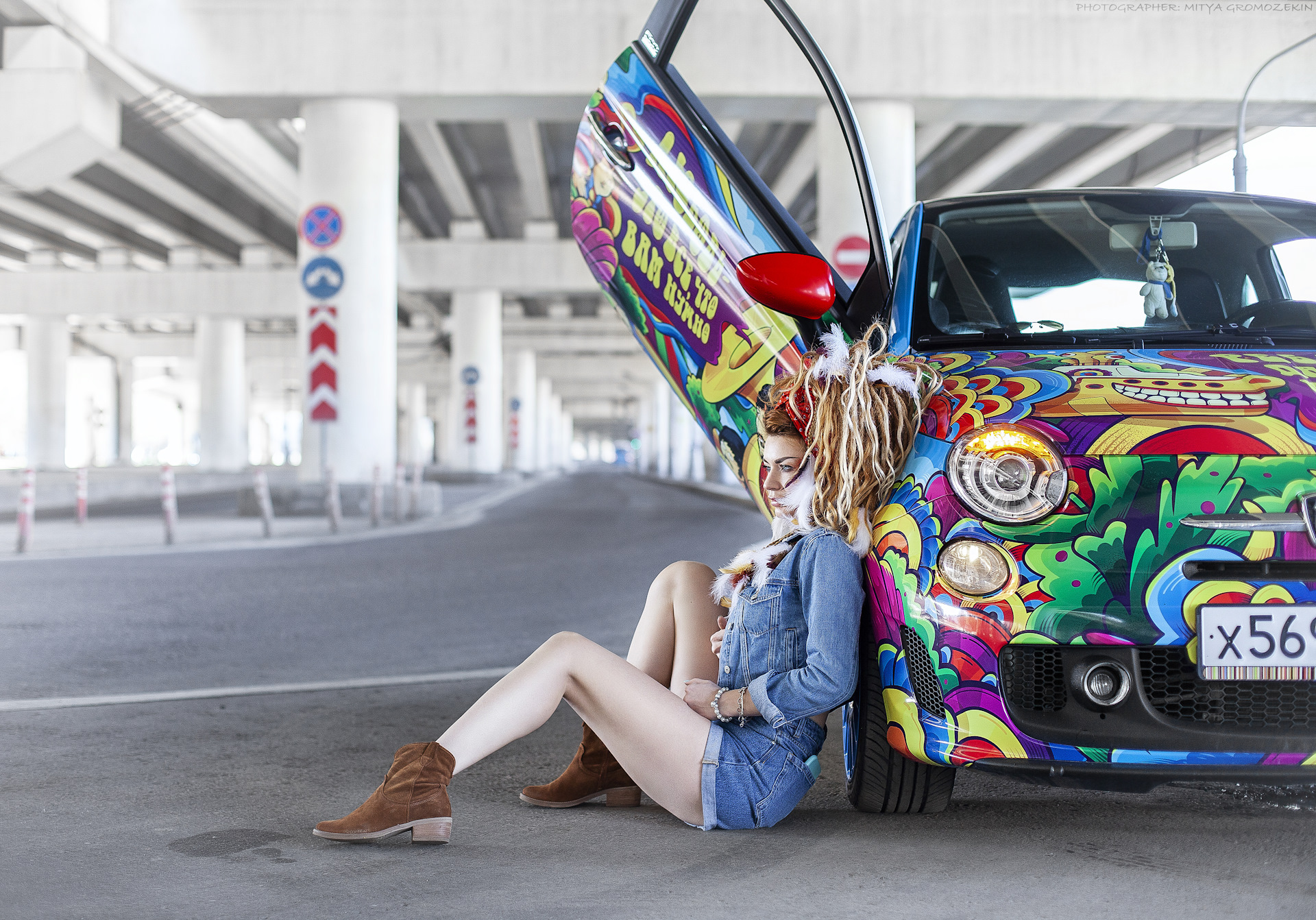 Fiat 500 girl