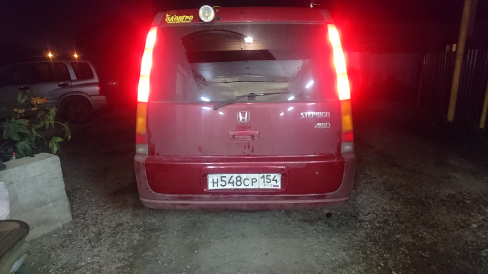 Фото в бортжурнале Honda Stepwgn (1G)