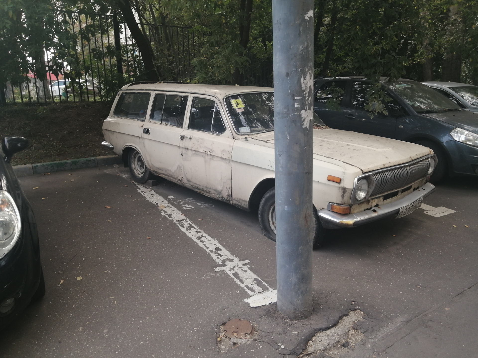 Газ 2402, москвич 408 сралли и мерседес Москва Раменки — Сообщество  «Брошенные Машины» на DRIVE2