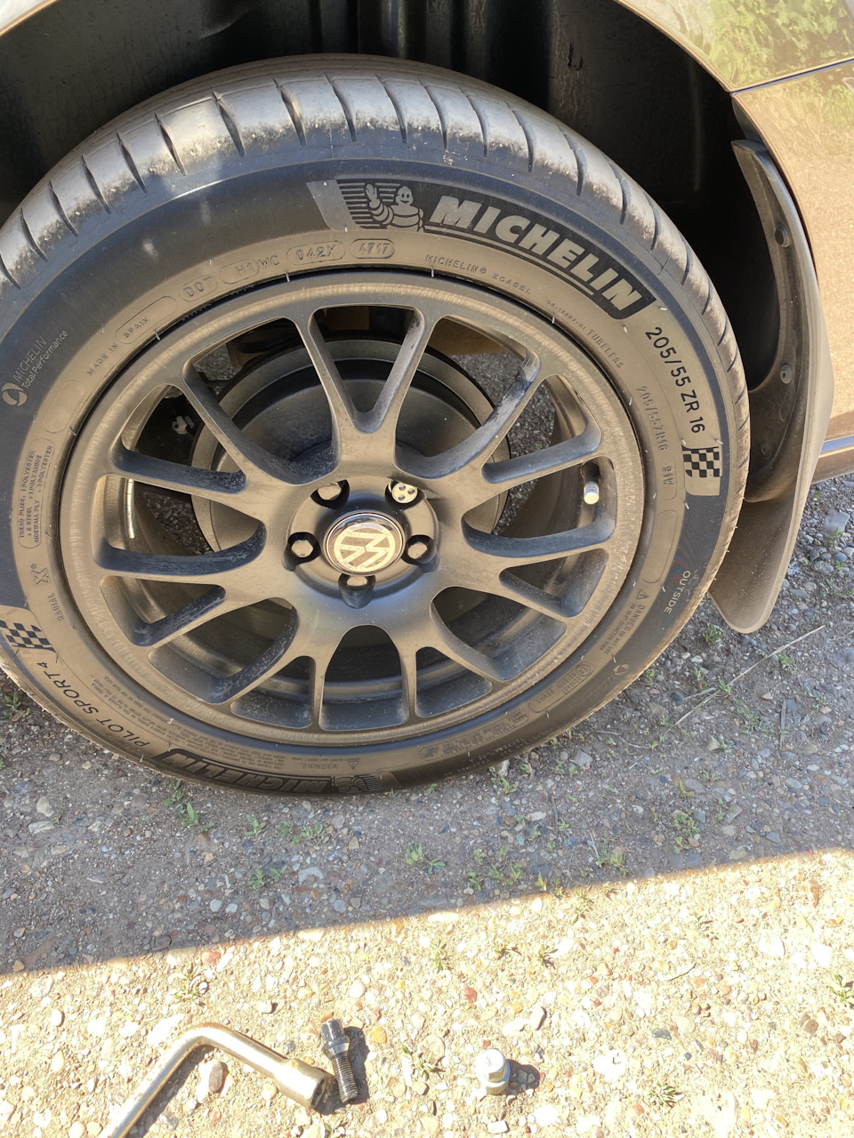 Покраска тормозных барабанов+замена задних брызговиков — Volkswagen ...