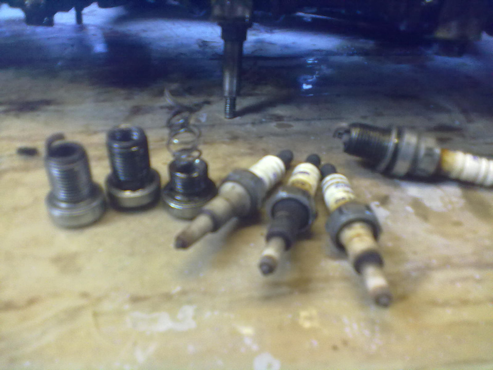 Сломал свечу №2, 3, 4 — Honda Saber (UA1, UA2, UA3), 2 л, 1996 года ...