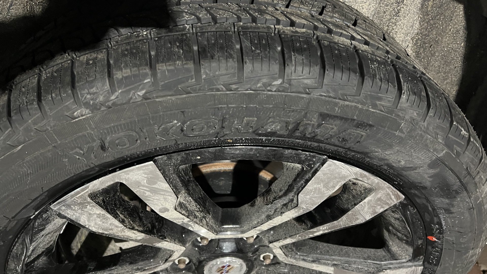 Yokohama Geolandar H/T G056 285/45 R22 114H — Cadillac Escalade (3G), 6 ...