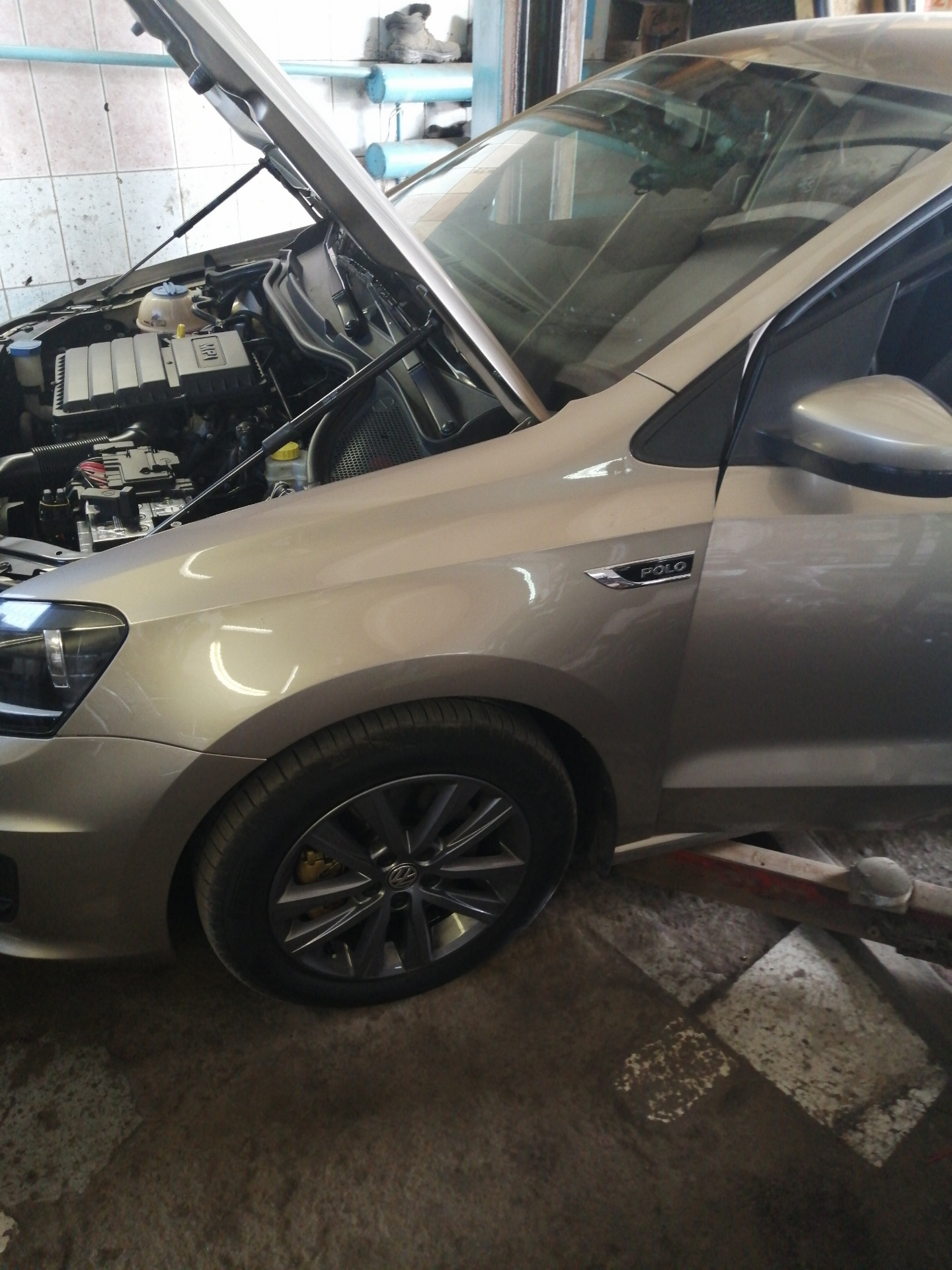 Новая втулка в рулевую рейку — Volkswagen Polo Sedan, 1,6 л, 2016 года ...