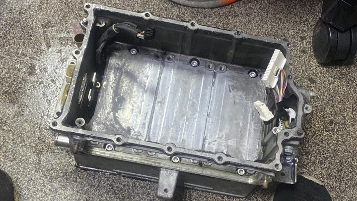 Замена термопасты в инверторе и замена антифриза — Lexus GS 450h (1G ...