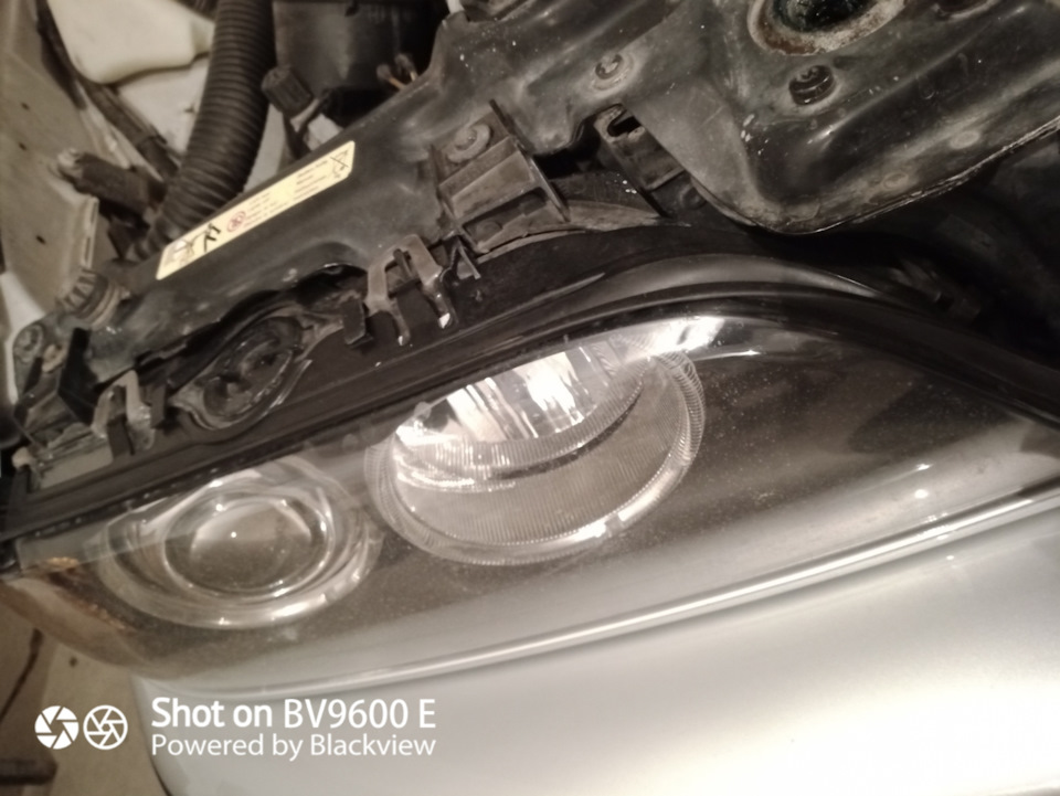 63126908406 Уплотнитель фары П BMW | Запчасти на DRIVE2