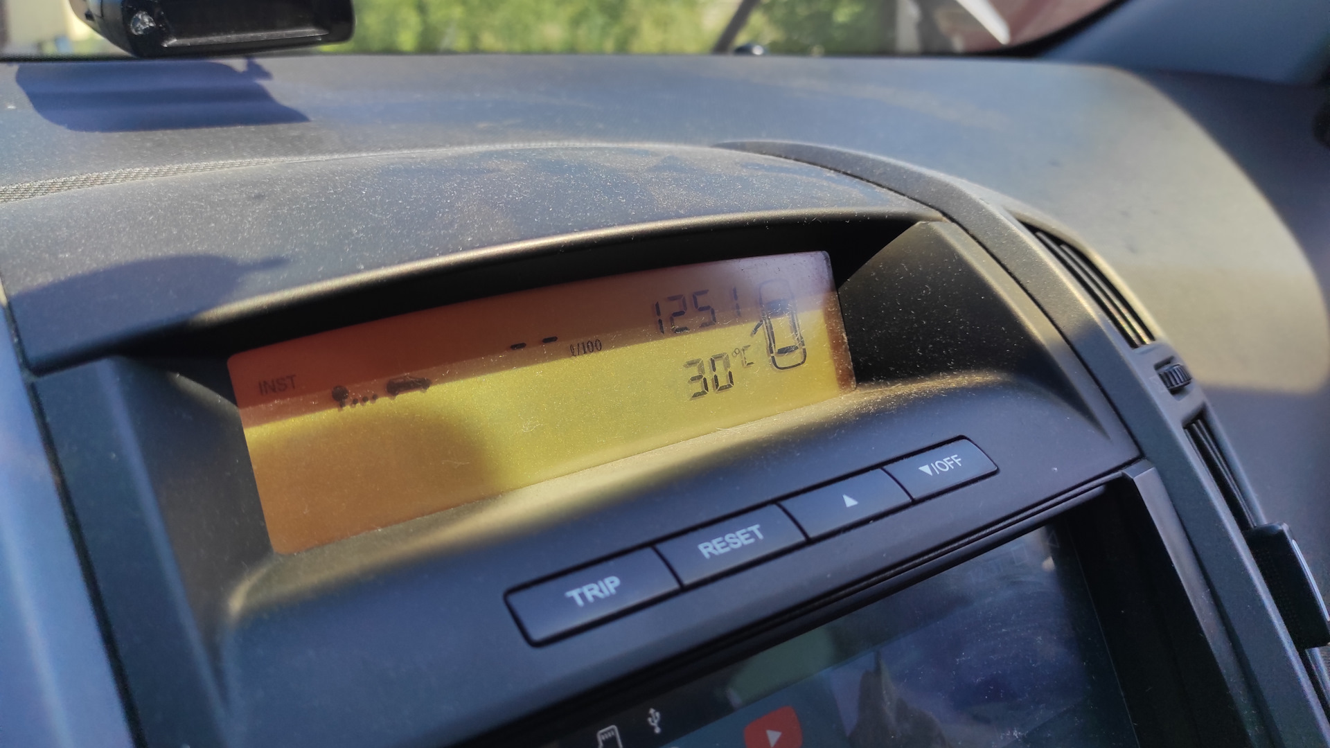 Датчик температуры наружного воздуха — KIA Ceed SW (1G), 2 л, 2008 года ...