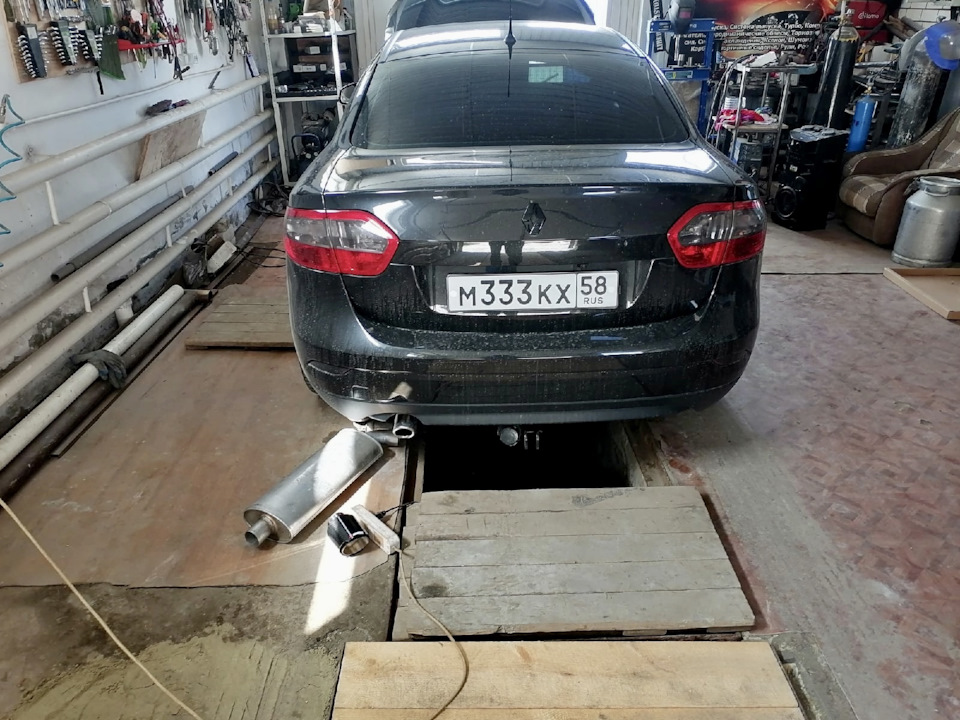 Задняя банка от SAAB 9000 — Renault Fluence, 1,6 л, 2014 года ...
