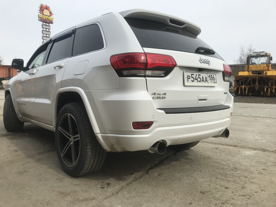 Выхлоп, пришла моя очередь. — Jeep Grand Cherokee (WK2), 3 л, 2013 года ...