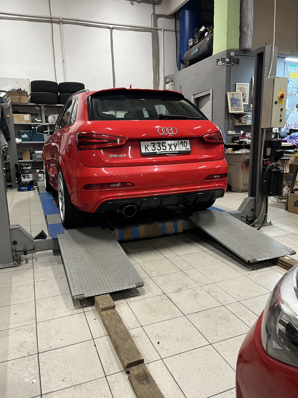 Фото в бортжурнале Audi RS Q3 (1G)