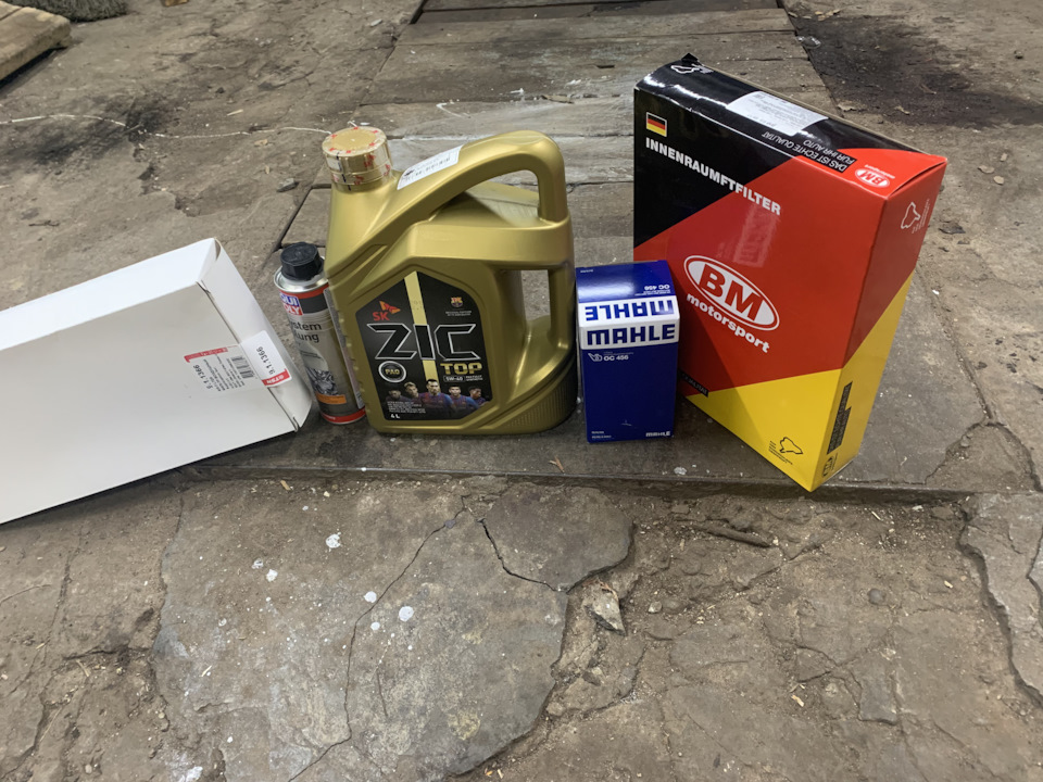 Плановое То масло Zic Top 5w40 — Skoda Octavia A5 Mk2, 1,8 л, 2012 года ...