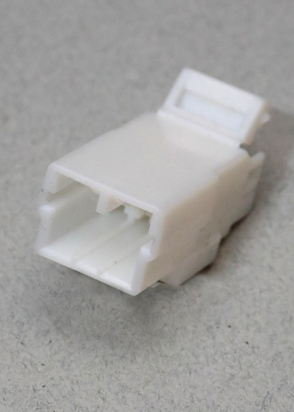 Установка заднего плафона — Lada Приора седан, 1,6 л, 2010 года ...