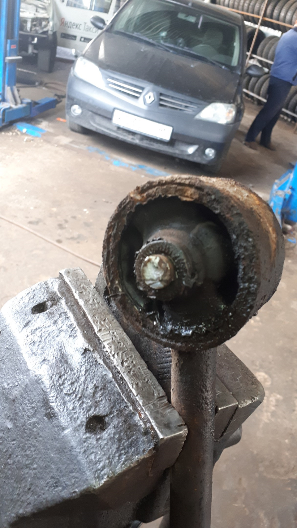 Доделываем задние тормоза+ установка пружин ФОБОС, замена сайлентблоков ...