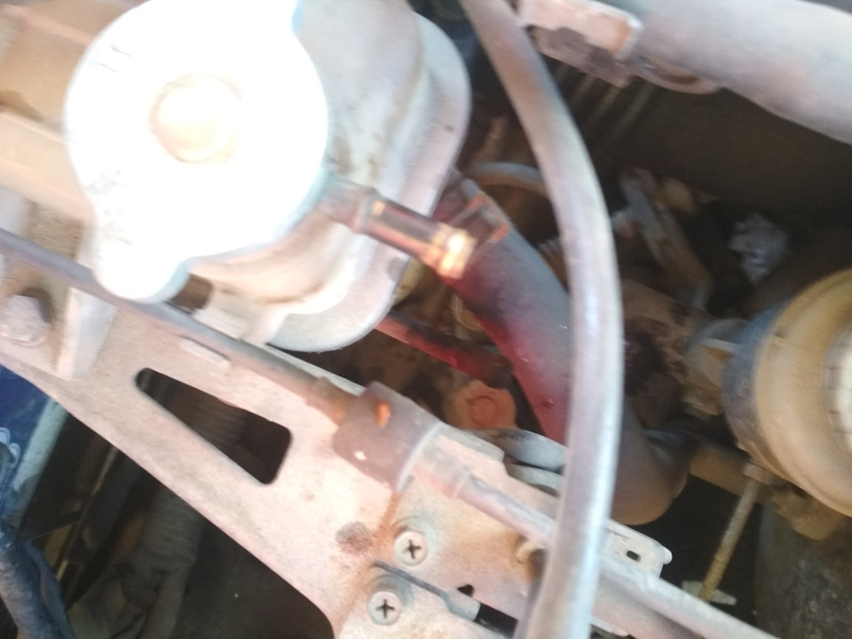 Сжимается патрубок — Suzuki Baleno, 1,9 л, 2000 года | своими руками ...