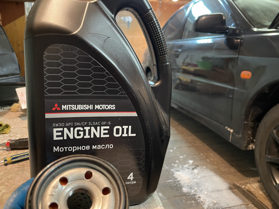 0 2019. масло моторное mitsubishi asx 2 1. масло в двигатель митсубиси паджеро 4 2,5 дизель. замена масла митсубиши. замена масла vl1500.
