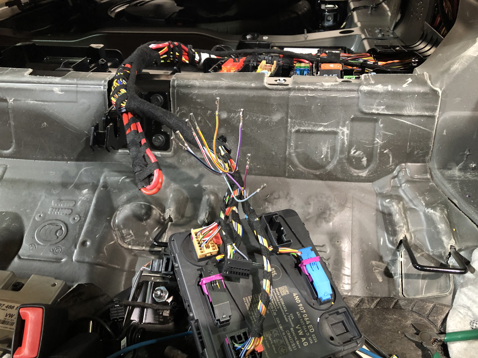 Установка бесключевого доступа (keyless) Audi A6C8. — DRIVE2