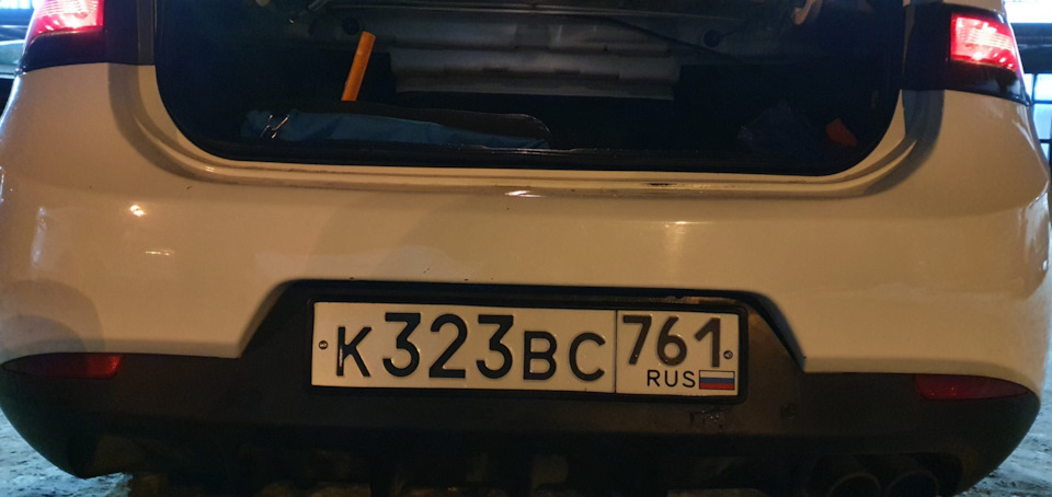 Рамка номера — KIA Cerato Koup (1G), 2 л., 2010 года | аксессуары | DRIVE2