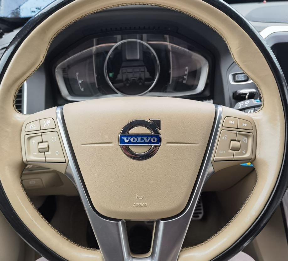 АСС ч.3 Вакуумный усилитель, кнопки руля — Volvo XC60 (1G), 2,4 л, 2015 ...