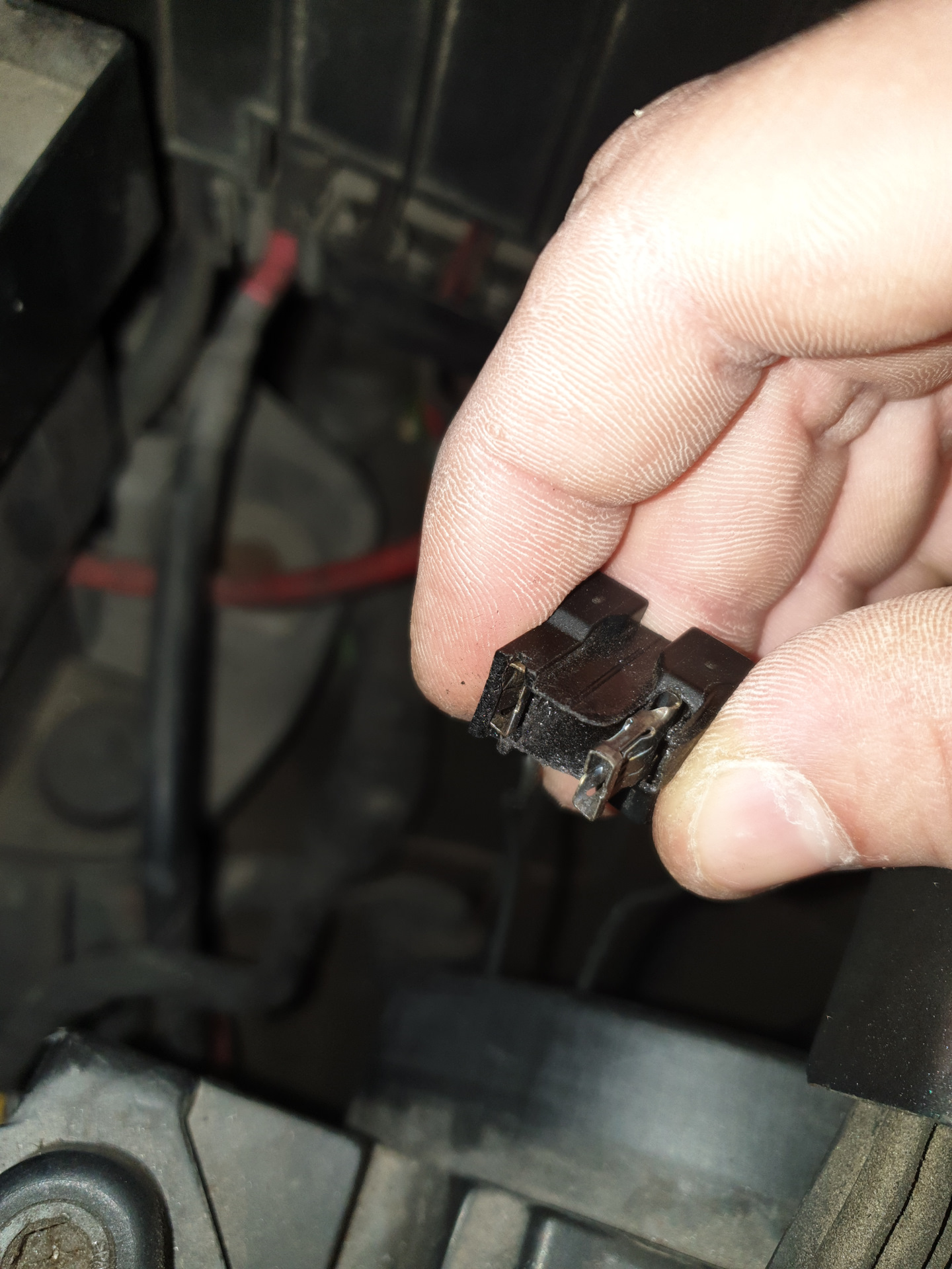 8 турбо двигатель. Греется пассат б5. Фишка ближнего света чистка. 8 турбо. 8 турбо.