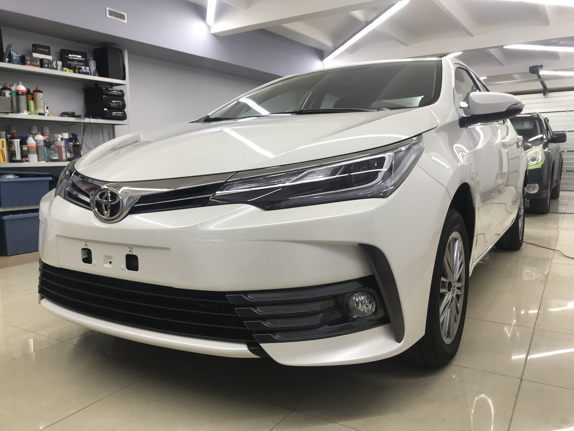 Кузов тойота королла 2014. Toyota Corolla 160. Тойота Королла 2014. Королла 160 кузов. Toyota Corolla 160 кузов.