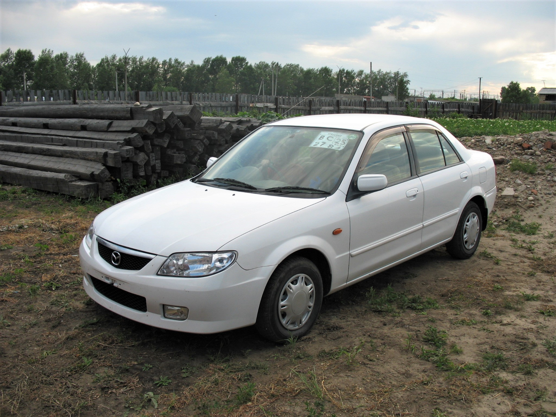 The journey begins или приключения начинаются — Mazda Familia (BJ), 1,5 л,  2001 года | покупка машины | DRIVE2