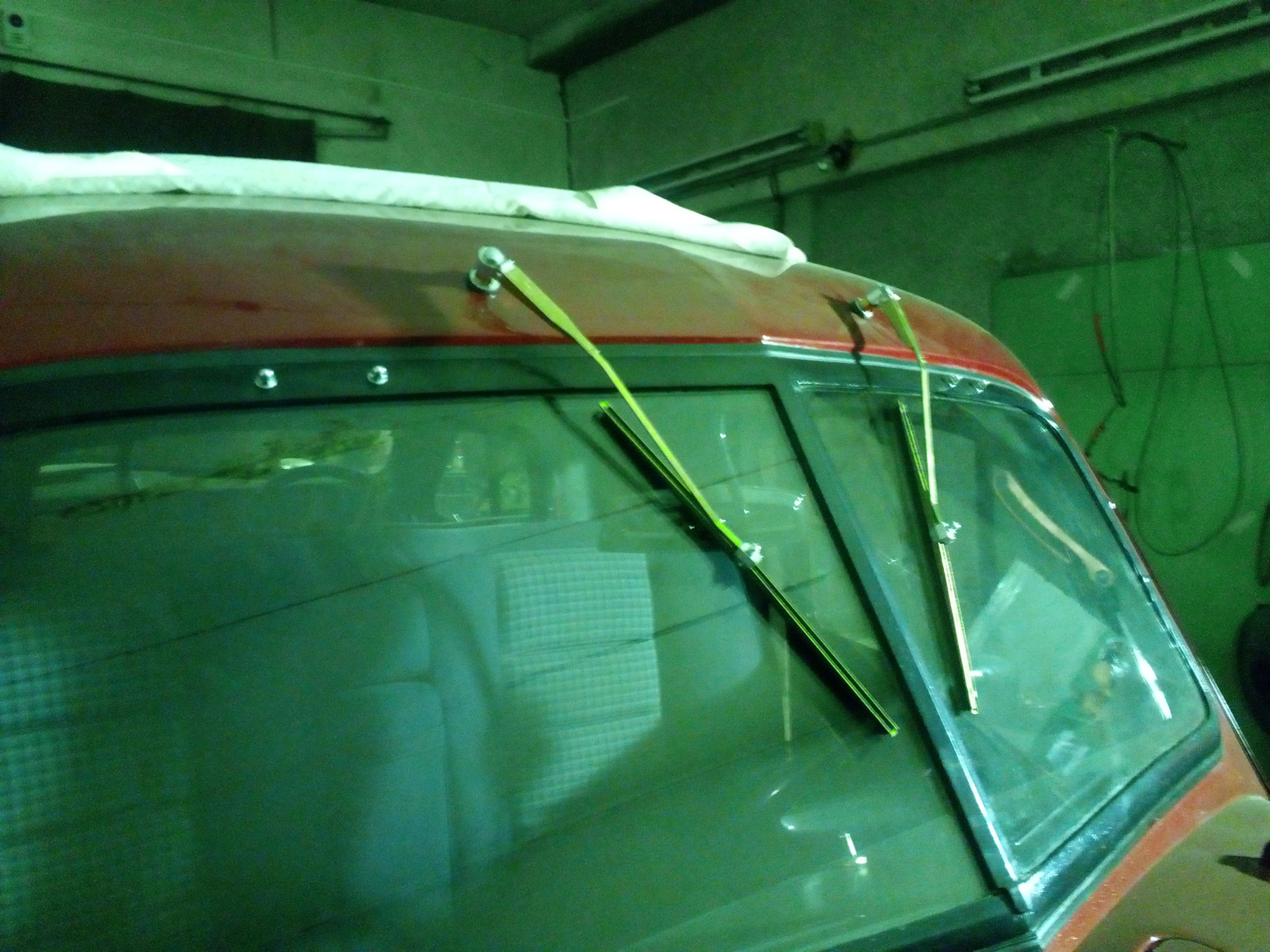 "Дворники" — ГАЗ Соболь, 2,3 л, 2003 года | своими руками | DRIVE2