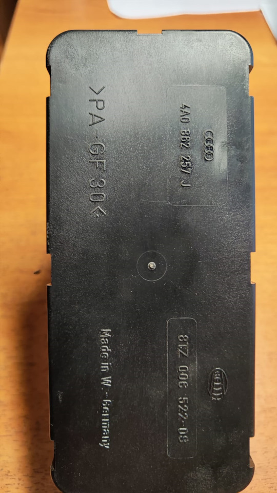 Компрессор центрального замка на Audi 100 (C4), Audi 80 (B4). | 10 000 ...