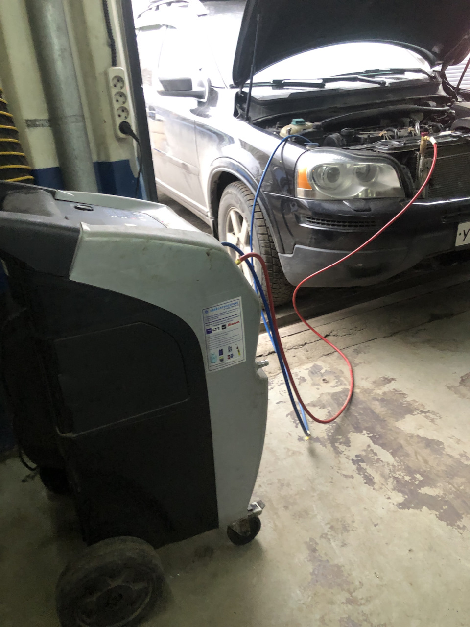 Фото в бортжурнале Volvo XC90 (1G)