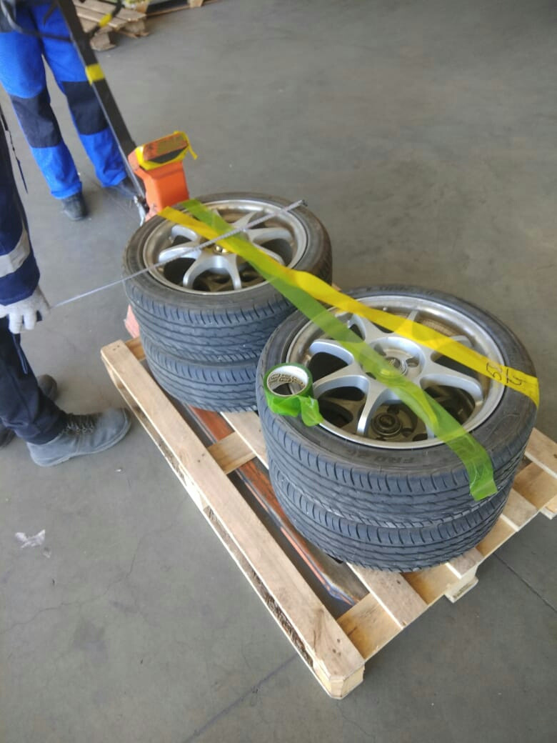 Скоро приедут новые тапки)) — Daewoo Nexia (N150), 1,6 л, 2011 года ...