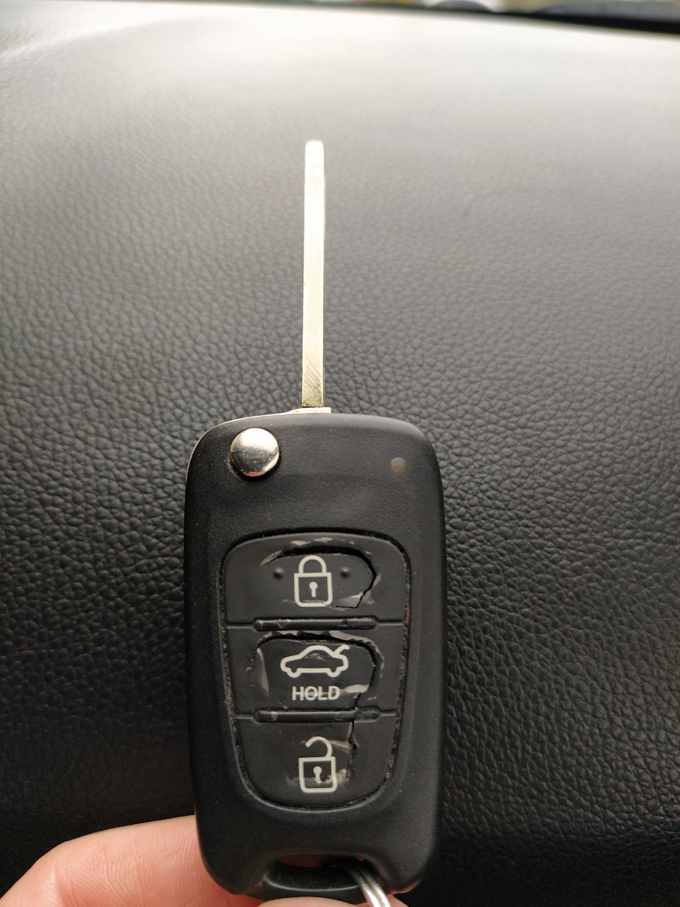 Новый Аккумулятор ATLAS — KIA Rio (3G), 1,6 л, 2014 года | плановое ТО ...
