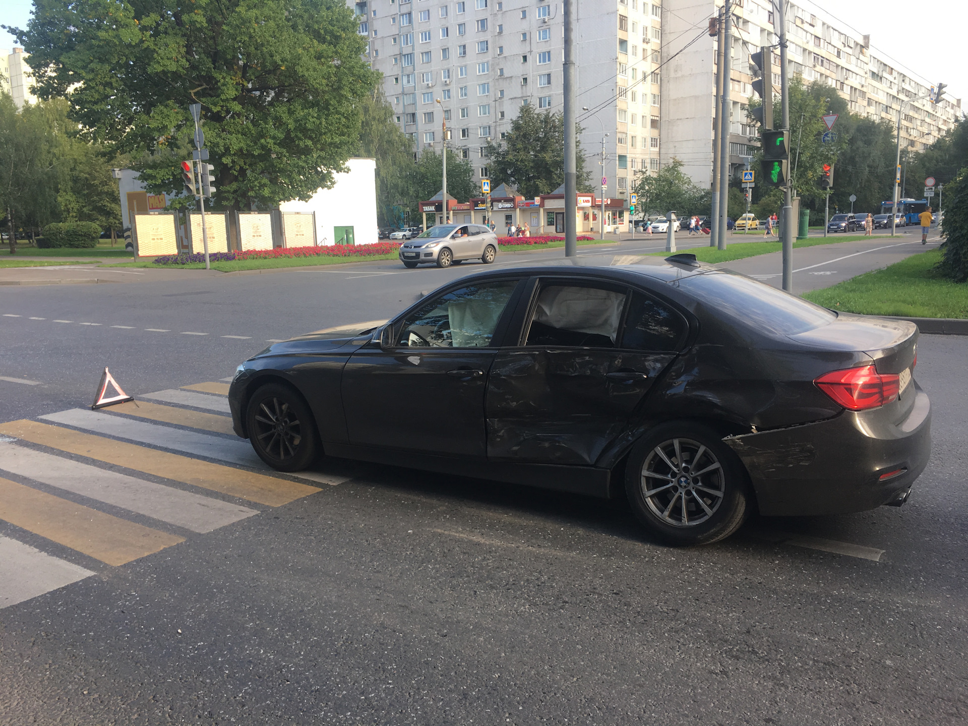 Тотал или нет? — BMW 3 series (F30), 2 л, 2016 года | ДТП | DRIVE2