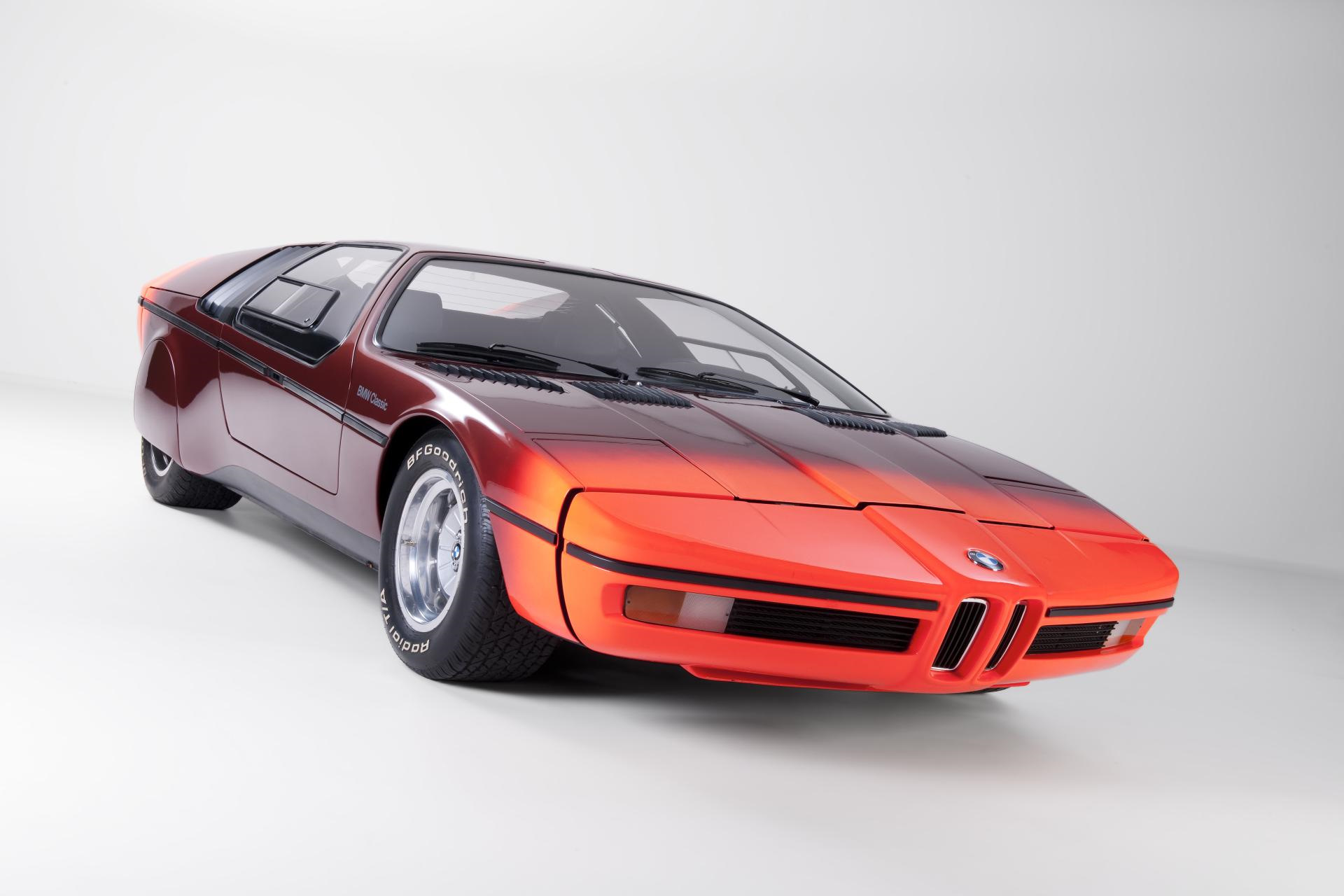 Суперкар BMW m1 Concept