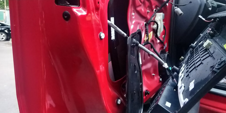 Скрип стеклоподъёмника Шкода рапид — DRIVE2