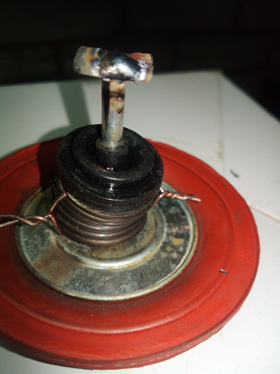 чем чистить датчик дад на весте