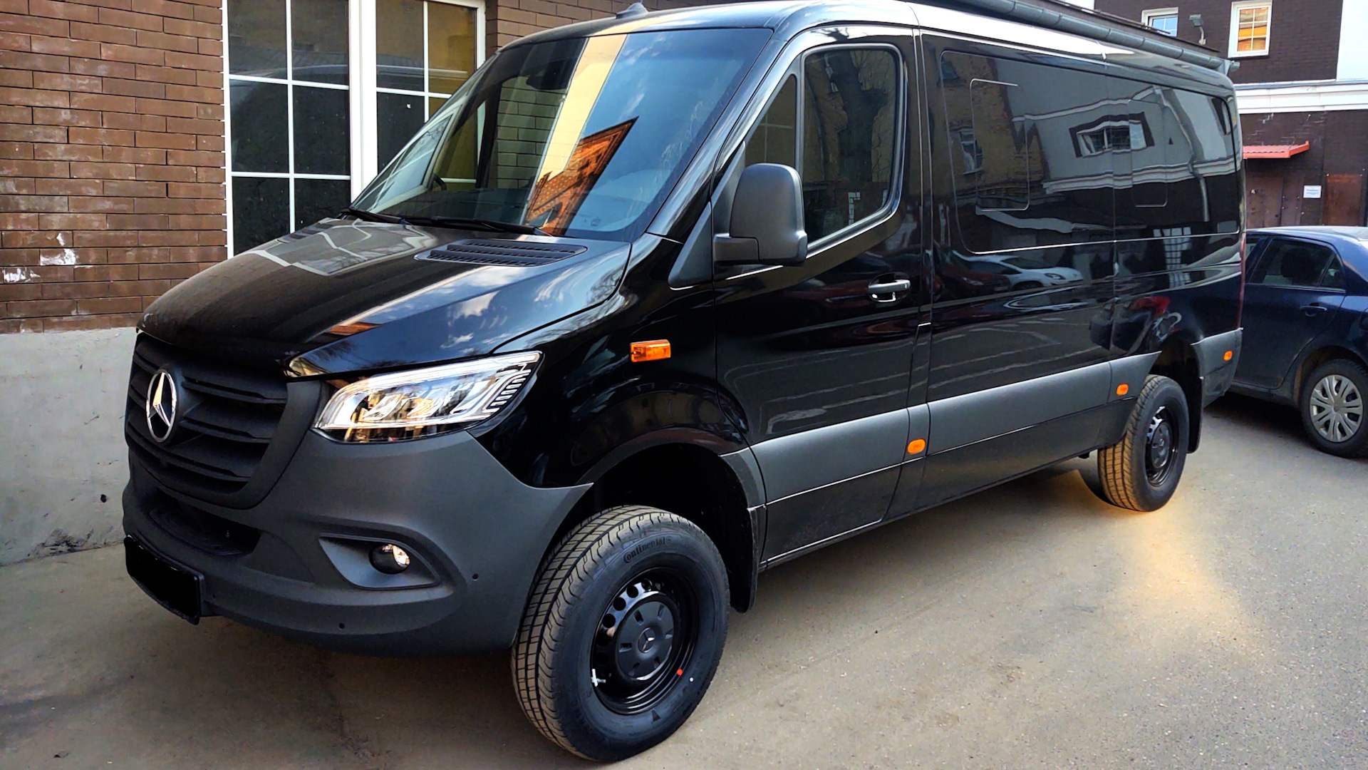 Mercedes-Benz Sprinter (3G) 3.0 дизельный 2021 | 4x4/319 на DRIVE2