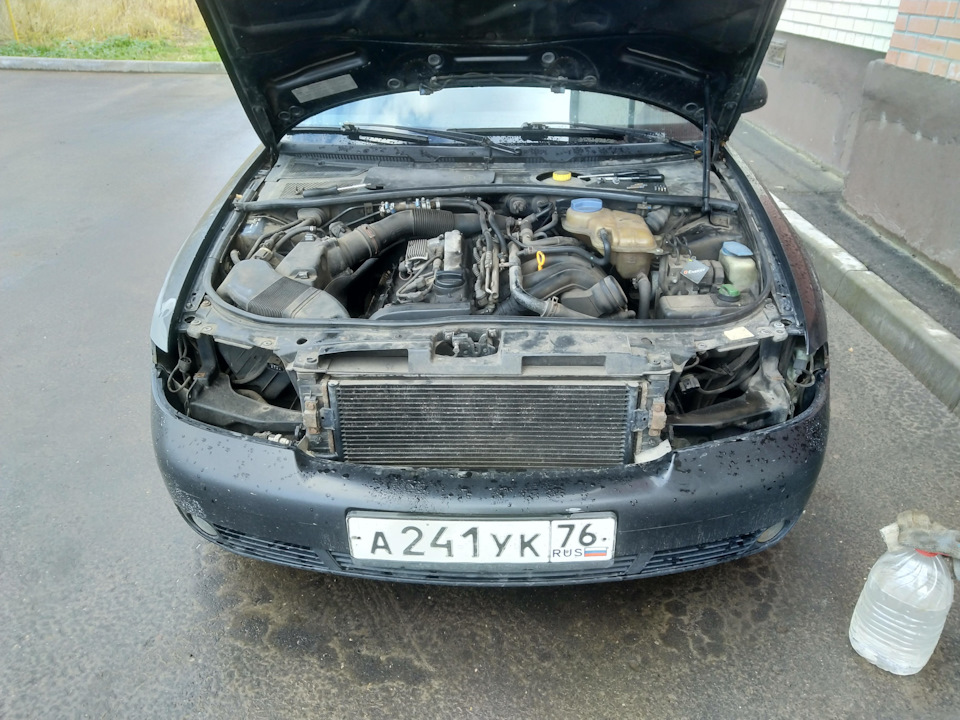 Замена передней оптики — Audi A4 (B5), 1,8 л, 1999 года | запчасти | DRIVE2