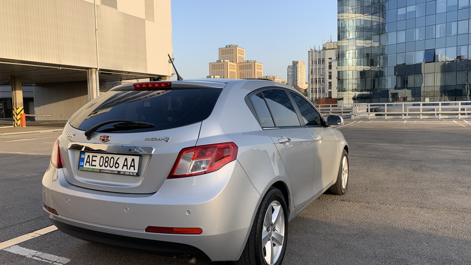 Geely Emgrand EC7 RV 1.8 бензиновый 2013 | 1.8 MT на DRIVE2