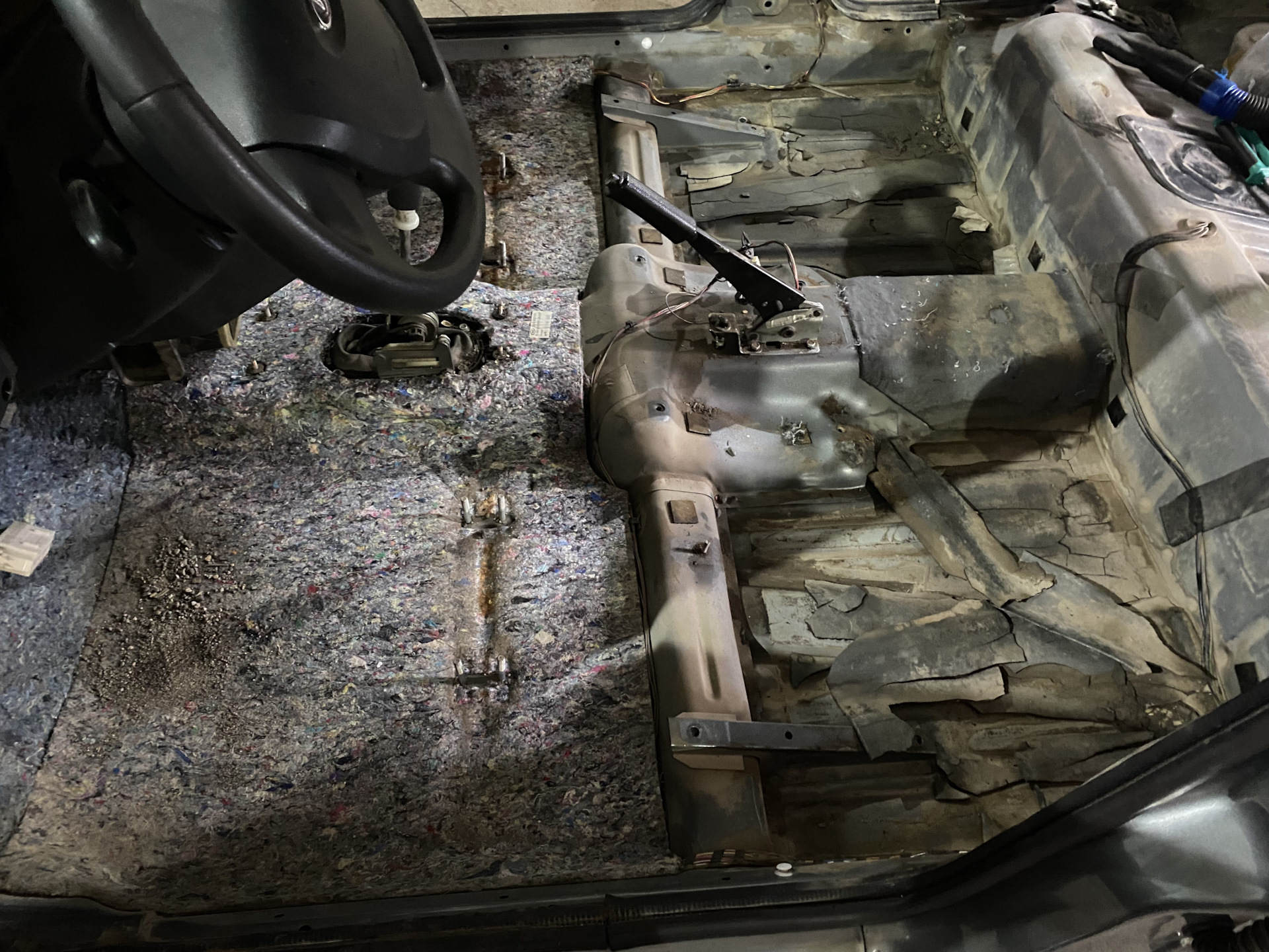 1ч. Разбор салона — Lada Приора седан, 1,6 л, 2011 года | просто так ...