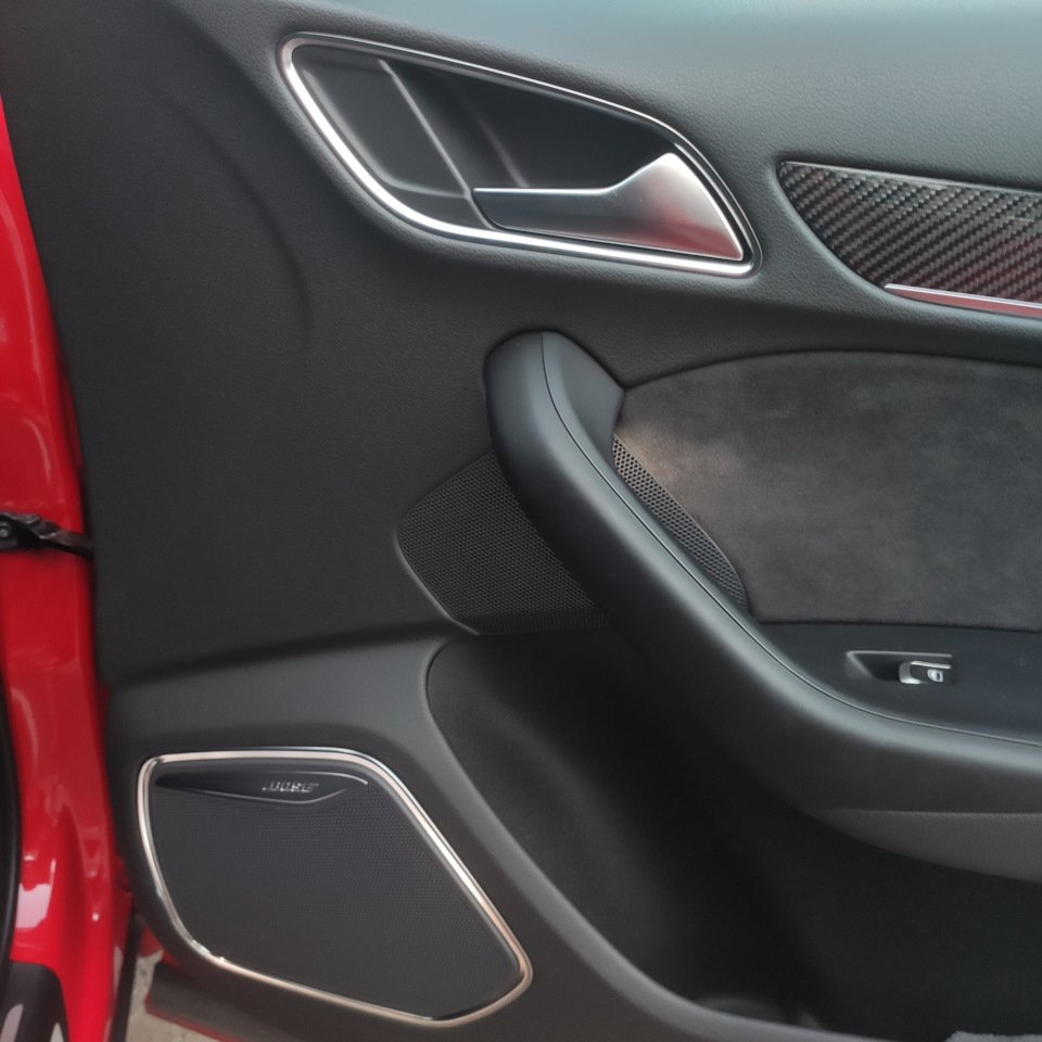 Фото в бортжурнале Audi RS Q3 (1G)