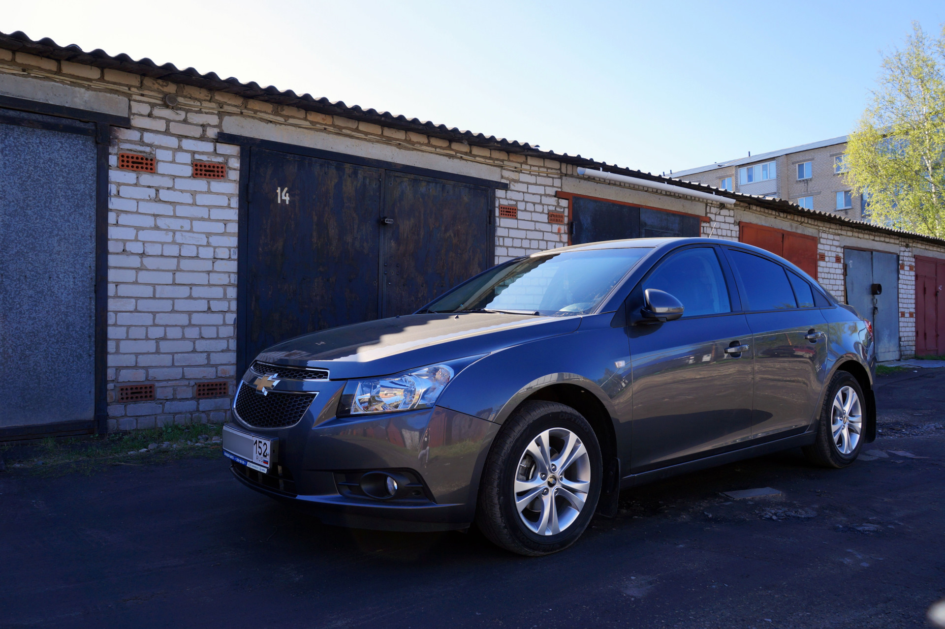 Cruze 12